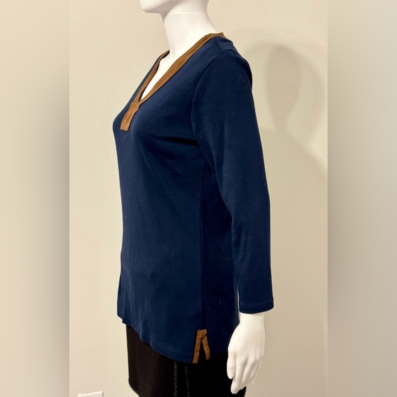 Lauren Ralph Lauren Size M. Blue cotton V-neck sweater with suede trim. Like new - Picture 5 of 13